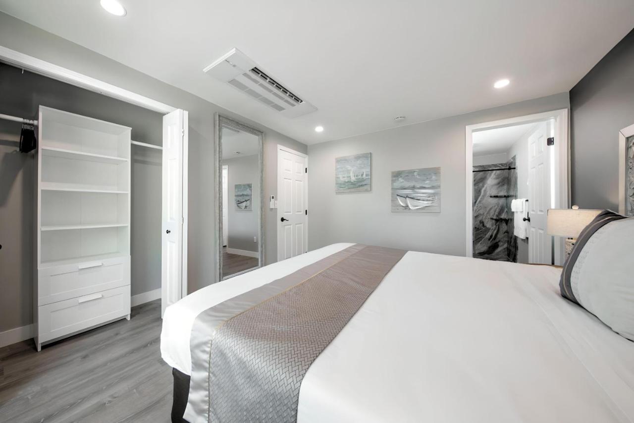 High Point Guesthouse - Next To Seattle Chinese Garden Экстерьер фото